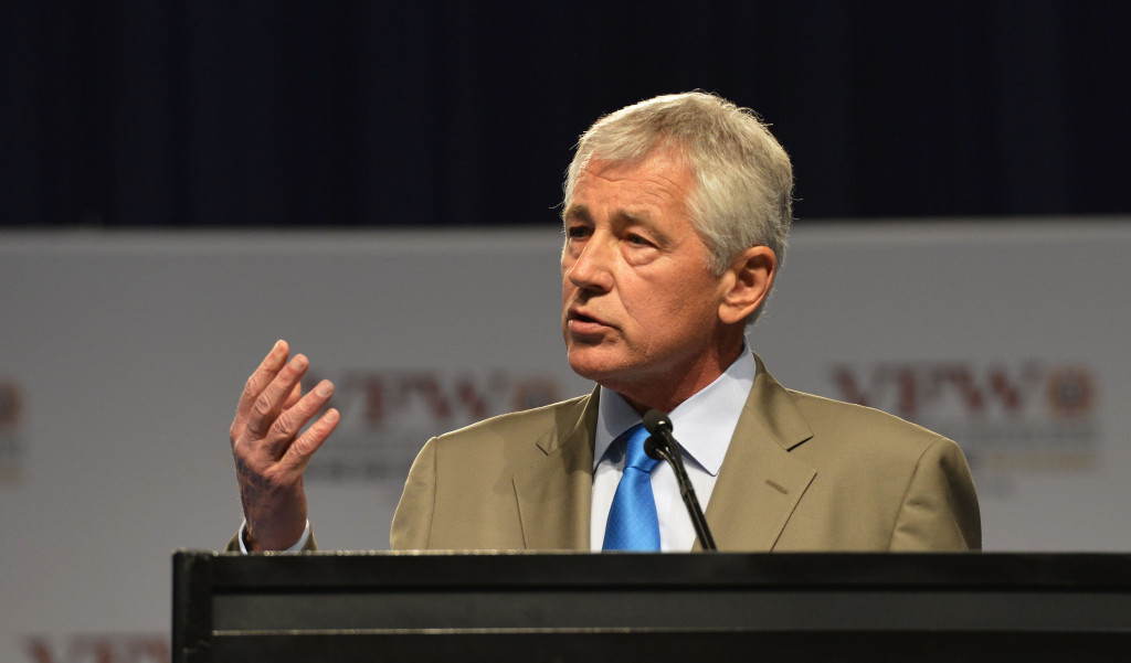 It's the tan suit again for a speech in Louisville, but this time it's a brighter blue tie. (Glenn Fawcett/DoD)